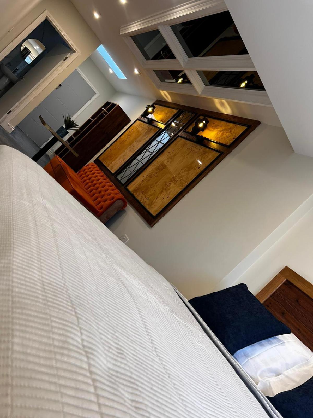 53 Luxury Accommodation Maynooth Bilik gambar